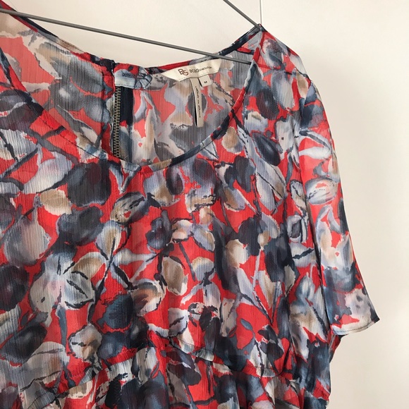 BCBGeneration Floral Flowy Blouse M - Picture 3 of 10